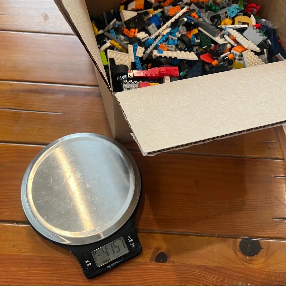 LEGO 5 LB Bulk Lot Mixed Themes Bricks Parts Pieces Assorted Lot